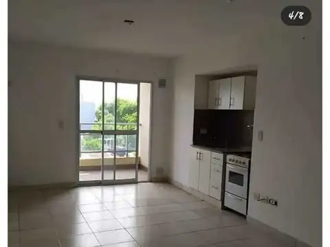 VENTA-OPORTUNIDAD MONOAMBIENTE CON COCHERA