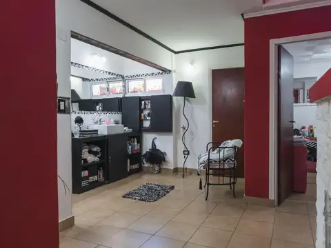 VENTA | PERMUTA - Casa 3 dormitorios más comodín y cochera - Granadero Baigorria. APTO CRÉDITO.