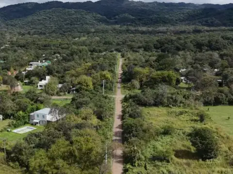 Terreno en Venta 20  mts Fondo