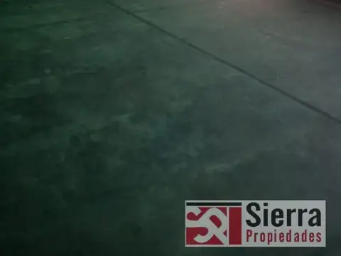 Galpon en Venta 35  mts Fondo