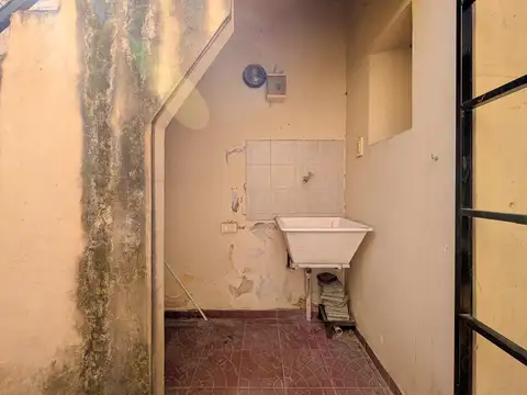 Depto Tipo Casa en Alquiler de 3 ambientes