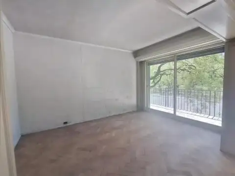 Departamento 6 ambientes con 4 baños