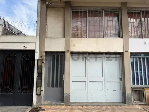 122 ente 40 y 41 , Piso 0