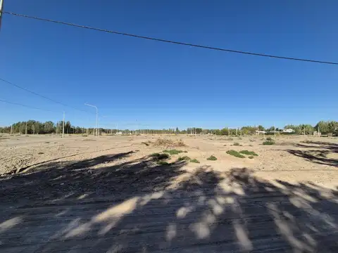 Terreno en Venta 30  mts Fondo