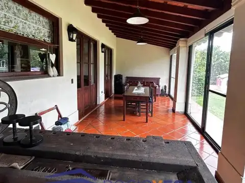 Casa 4 ambientes con 3 baños