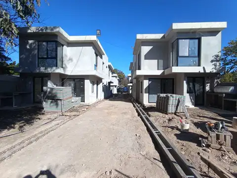 Casa - Venta - Argentina, Ituzaingó - Jose Maria Paz 2100