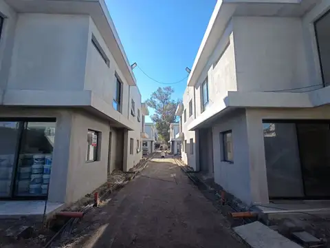 Casa - Venta - Argentina, Ituzaingó - Jose Maria Paz 2100