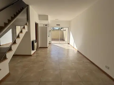 Departamento tipo duplex en venta - Villa Del Parque