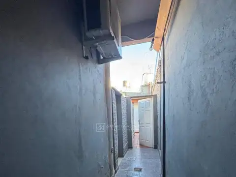 Depto Tipo Casa en Alquiler de 1 dormitorio