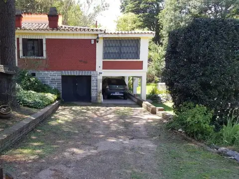 Hipólito Yrigoyen 100