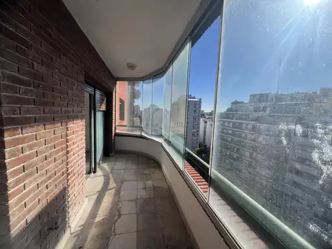 Departamento 4 ambientes con 2 baños