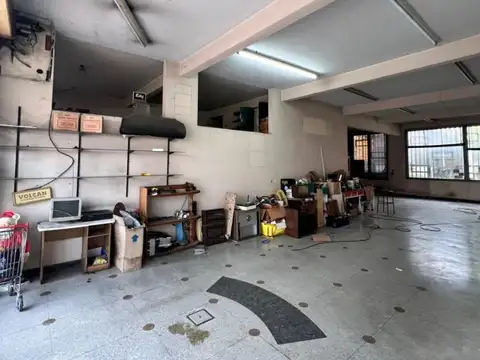 Local en alquiler en José León Suarez!