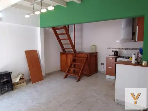 Depto Tipo Casa en Venta de 2 dormitorios