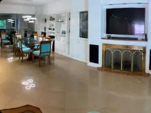 VENTA PISO 5 AMBIENTES C/3 COCHERAS EN BELGRANO C