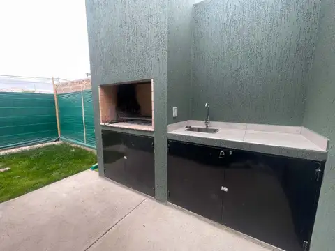VENTA Bº PRIVADO CASA 3 HAB 2 BAÑOS (1 EN SUITE)
