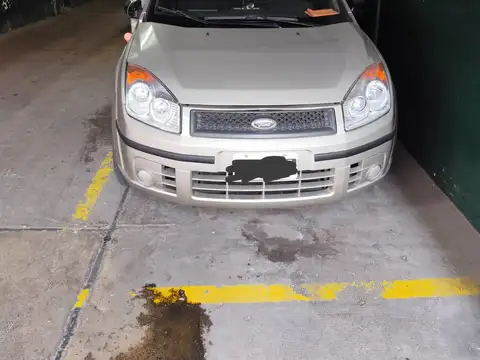 Cochera en Venta Cubierta