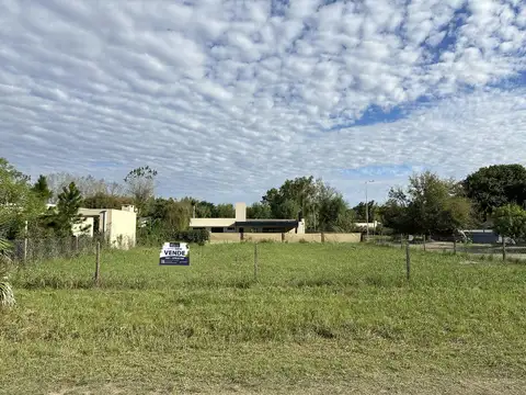 Terreno en Venta en Funes, USD 38.000