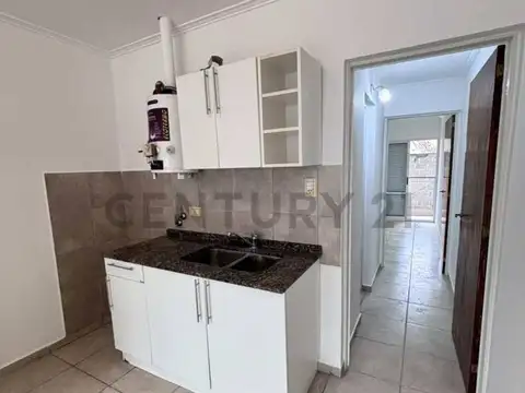 Colón 700, Piso 1