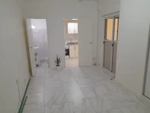 ALQUILER MONOAMBIENTE BELGRANO CON PATIO