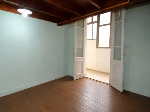 Depto Tipo Casa en Venta en Almagro, USD 93.000