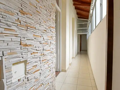 Depto Tipo Casa en Venta de 4 ambientes