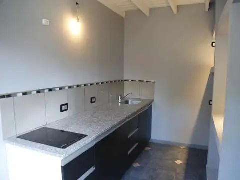 Casa en venta CITY BELL PILETA