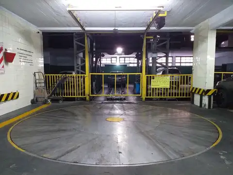 COCHERA FIJA - Recoleta (Montevideo y Guido)  