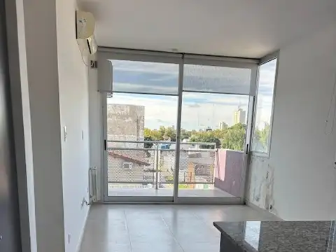 Departamento en Alquiler en Zárate, $ 1.100.000