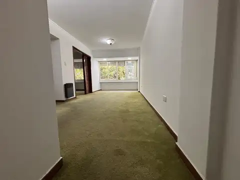 Calle 54 entre 3 y 4 al 300