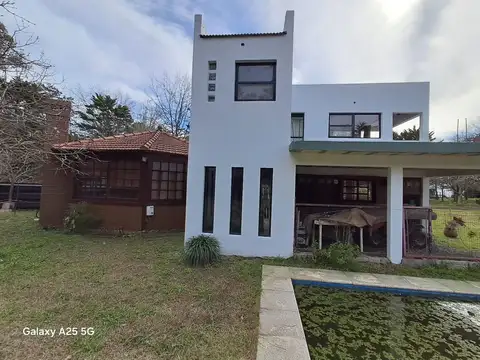 Casa en alquiler - 1 Dormitorio 1 Baño - Cochera - 22.878Mts2 - Villa Elisa, La Plata