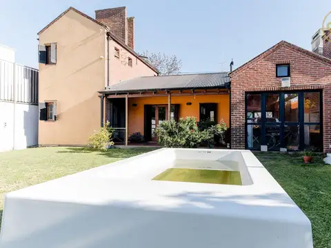 Casa 3 ambientes con 1 baño
