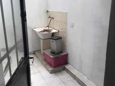 Depto Tipo Casa 3 ambientes con 2 baños