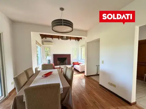 Casa en Venta con 1 cochera
