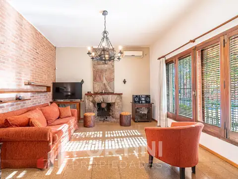 Casa en Venta en Villa Ballester, USD 179.000