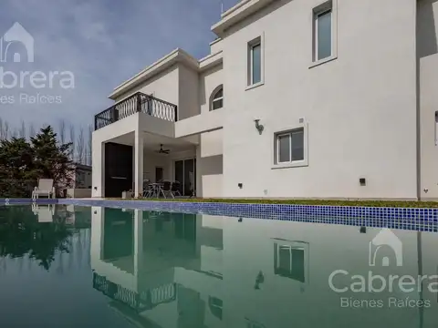 Venta de casa en el Club de Campo La Candida