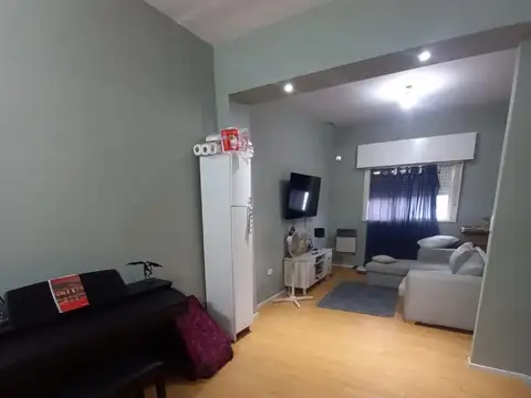 Almafuerte 4200, Piso 1