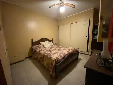 Pasaje 2 de Abril 300