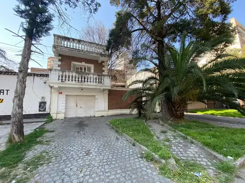 VENTA CASA 7 HAB. BARRIO SUR APTA DESARROLLO