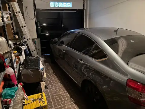 Depto Tipo Casa en Venta con 1 cocheras