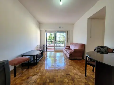 Bolaños al 200 - Depto en  alquiler, 3 ambientes, Barrio de Floresta - Bajisimas expensas!