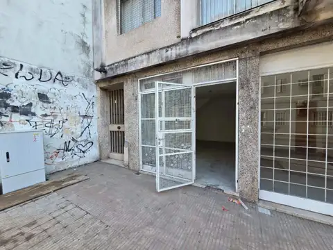 Local en Alquiler 60 años