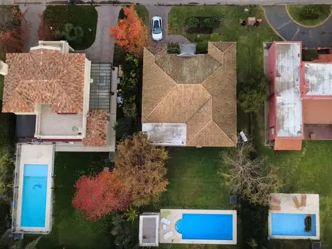 Casa en Alquiler de 4 dormitorios