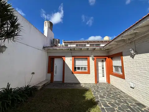 Casa en Venta en Los Hornos, USD 119.000