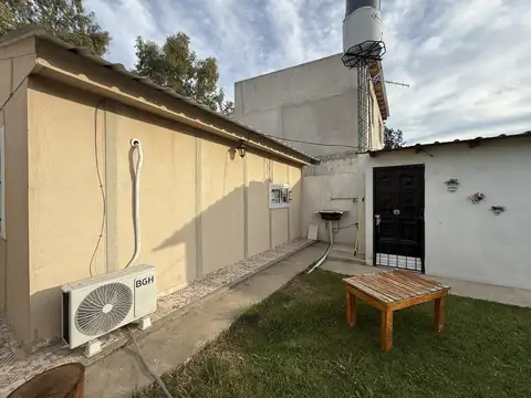 VENTA CASA 2 AMBIENTES - BARRIO PARQUE DERQUI