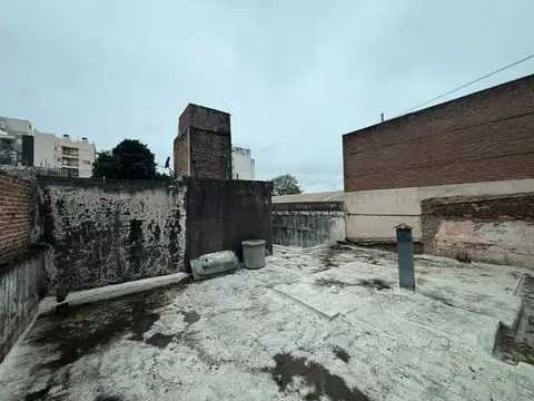 Casa en Venta con 4 cocheras