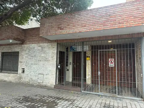 VENTA CASA CON IMPORTANTE TERRENO EN ALTA CORDOBA