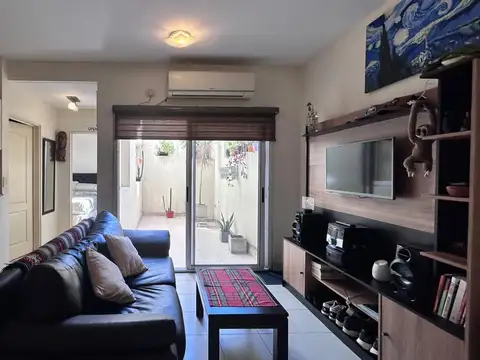 PH 2 ambientes en Venta | Liniers | con Patio