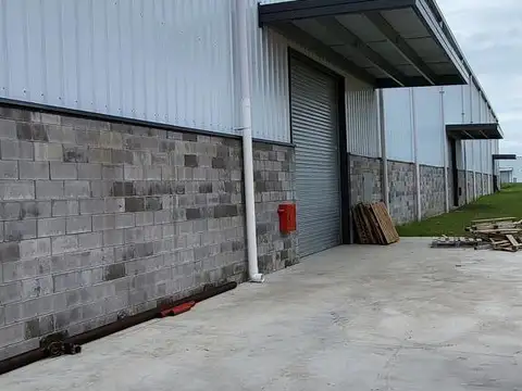 Galpon en Alquiler A Estrenar