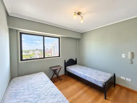 Departamento en Venta, Rep. de la sexta, Rosario, duplex 5 dormis con una vista increible !