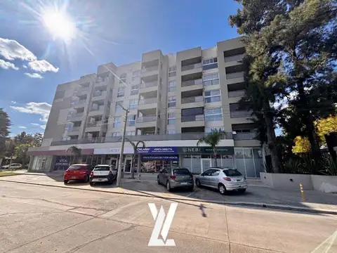 Departamento 3 ambientes en venta c/ 2 cocheras - Alto Las Casuarinas - Loma Verde